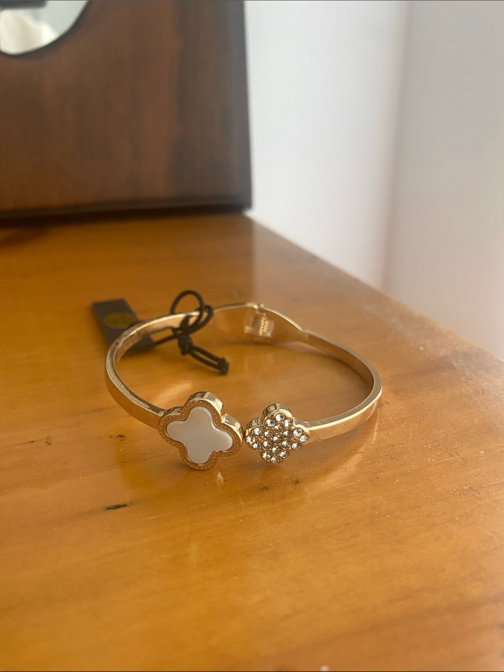 Atterri Bracelet